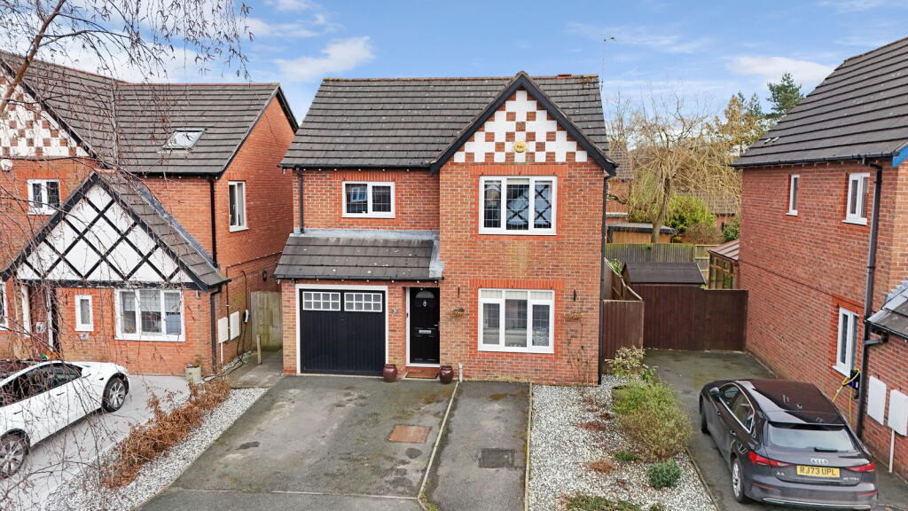 Coronet Avenue, Northwich, Cheshire, CW9 8FX