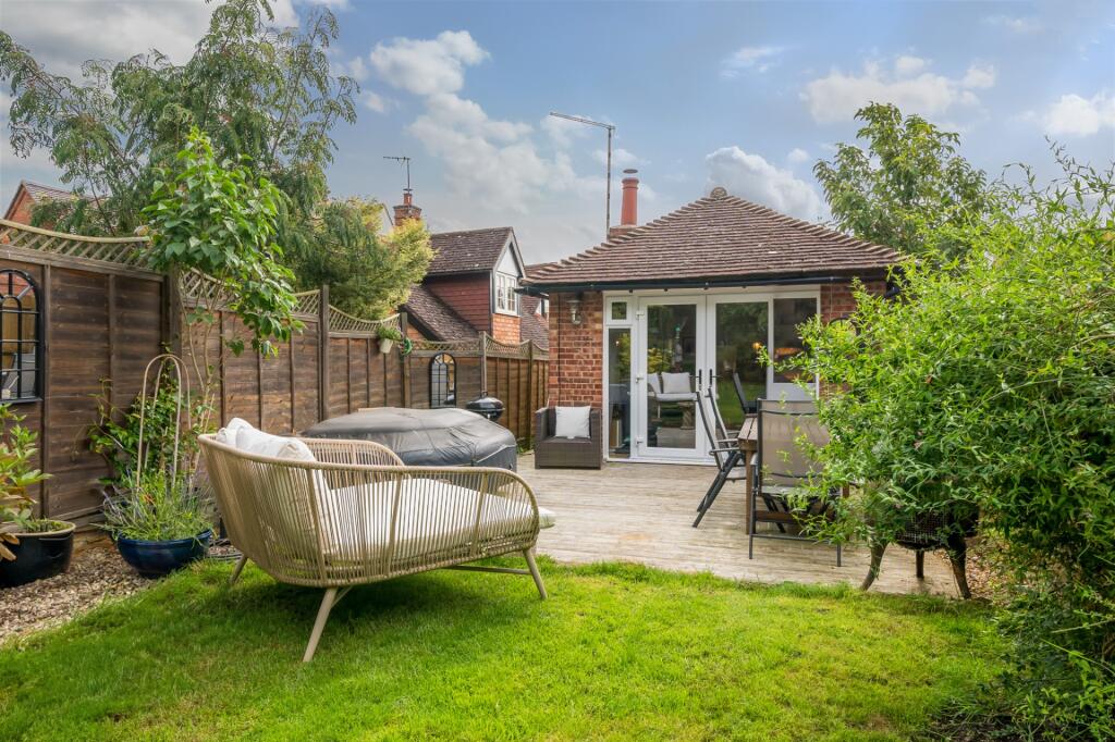 Additional image 13 of The Green, Snitterfield, Stratford-upon-Avon