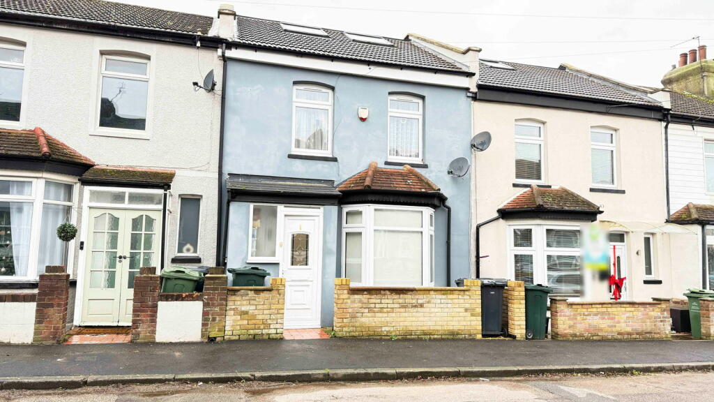 Additional image 35 of Oak Road, Greenhithe, DA9 9DH