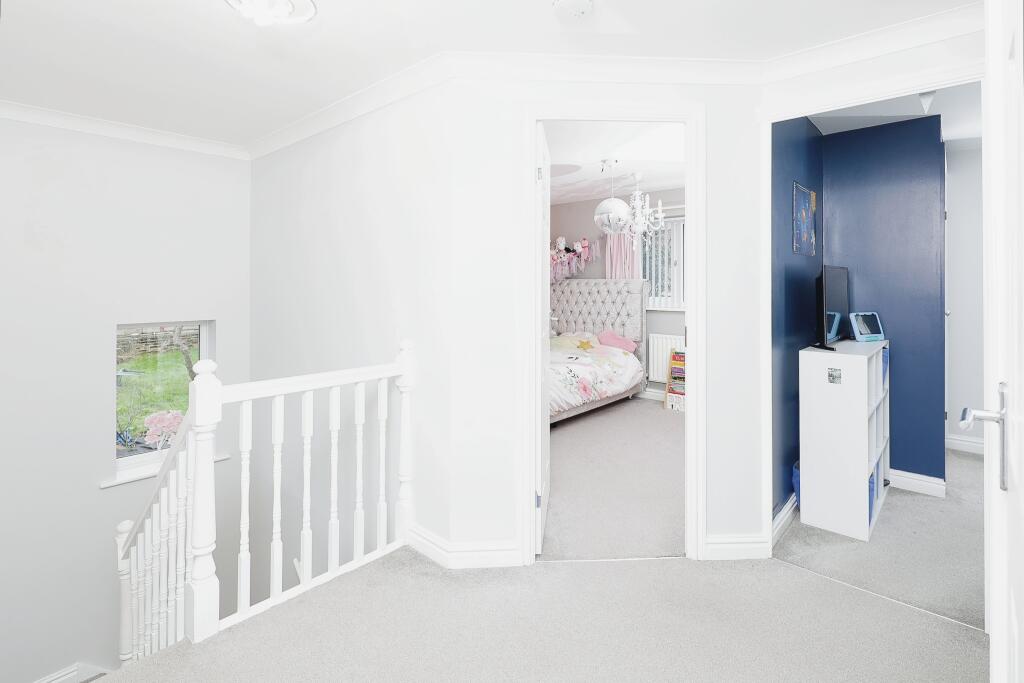 Additional image 10 of Laurel Drive, NUNEATON, Warwickshire, CV10