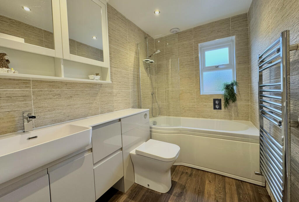 Additional image 14 of Warwick Gates, Luxury Interior, 3300 Sq Ft PX considered