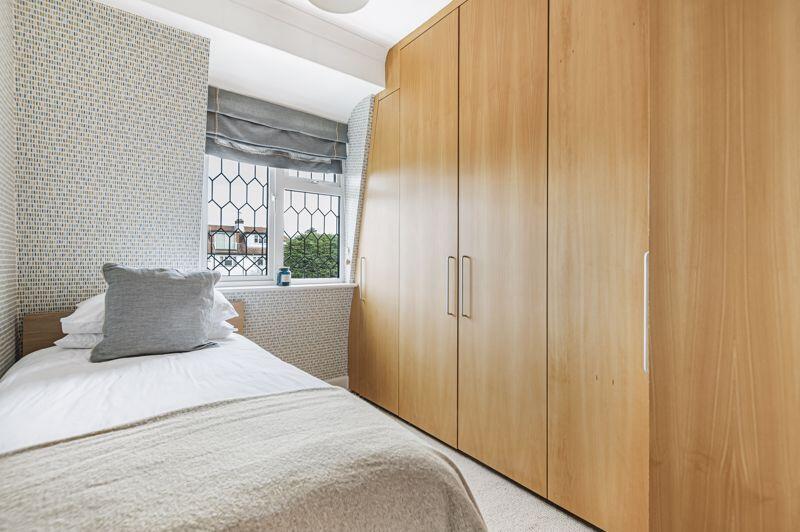 Additional image 20 of The Crescent, Bexley