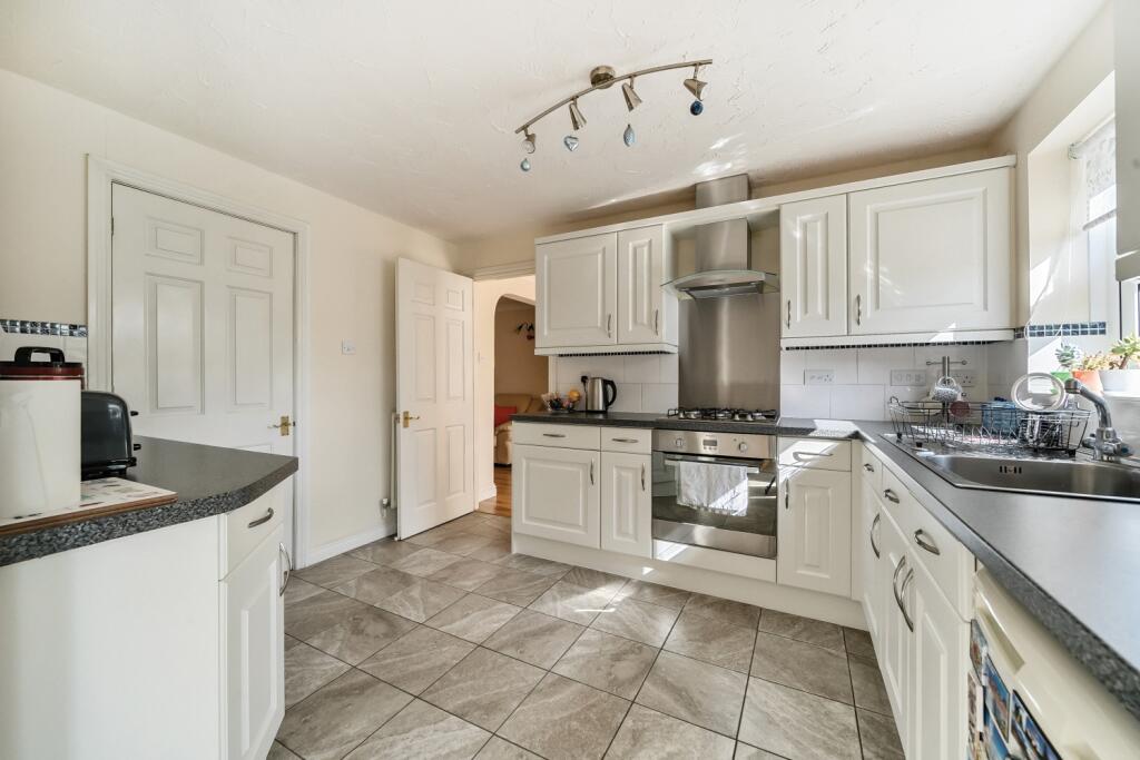 Additional image 4 of LADY GREY AVENUE, HEATHCOTE, WARWICK, WARWICKSHIRE, CV34