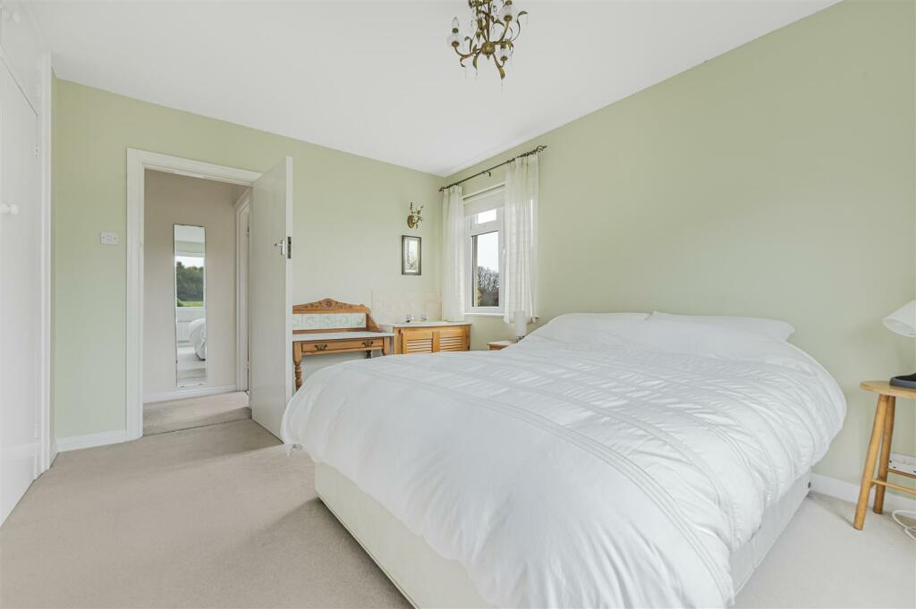 Additional image 7 of Melliker Lane, Meopham,