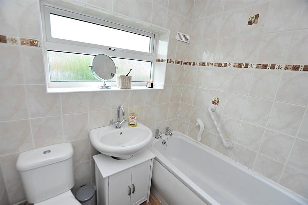 Additional image 17 of Northway, Holmes Chapel