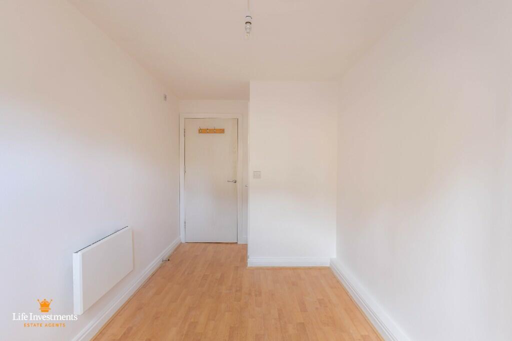 Additional image 15 of Avocet Close, Rugby, Warwickshire, CV23