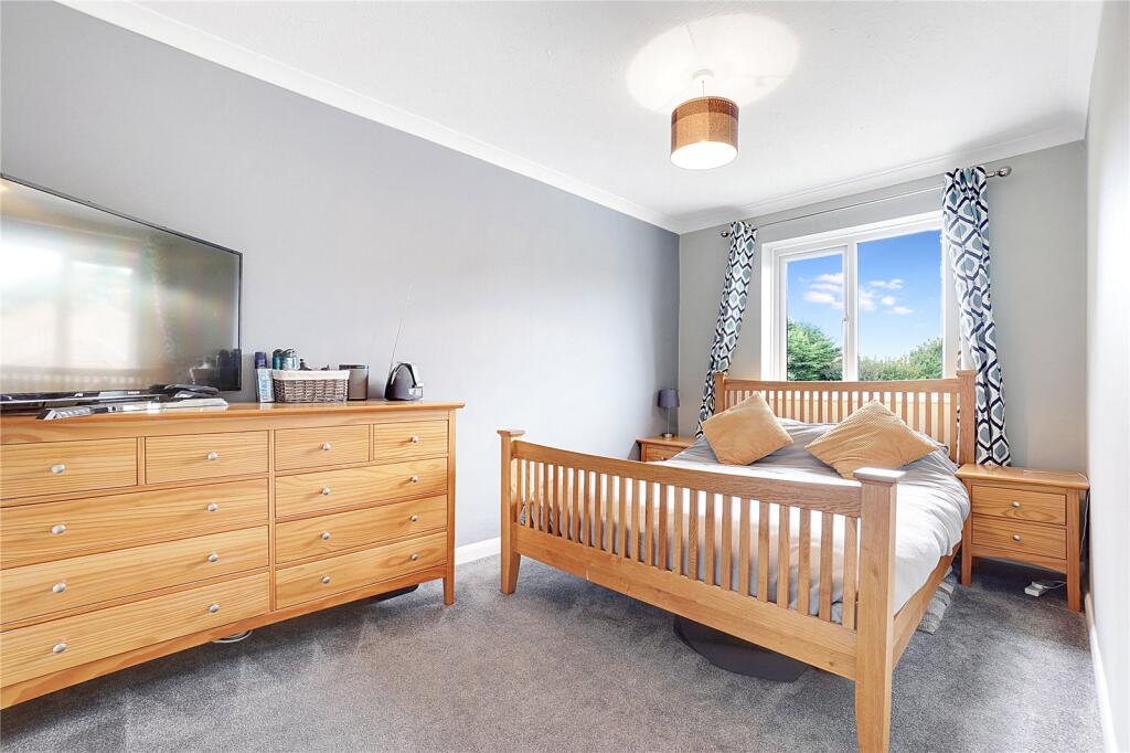 Additional image 3 of Western Cross Close, Greenhithe, Kent, DA9