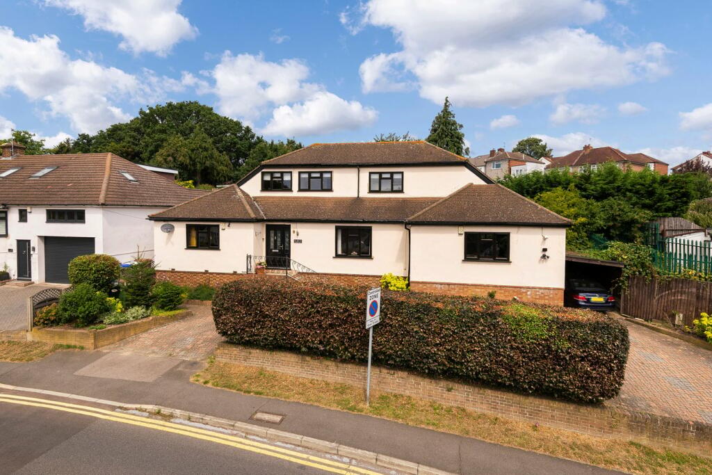 Additional image 21 of Merewood Road, Barnehurst, DA7