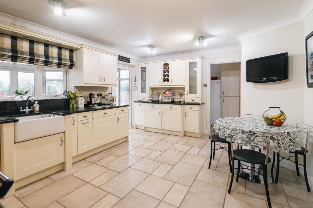 Additional image 11 of Heanor Road, Ilkeston, DE7