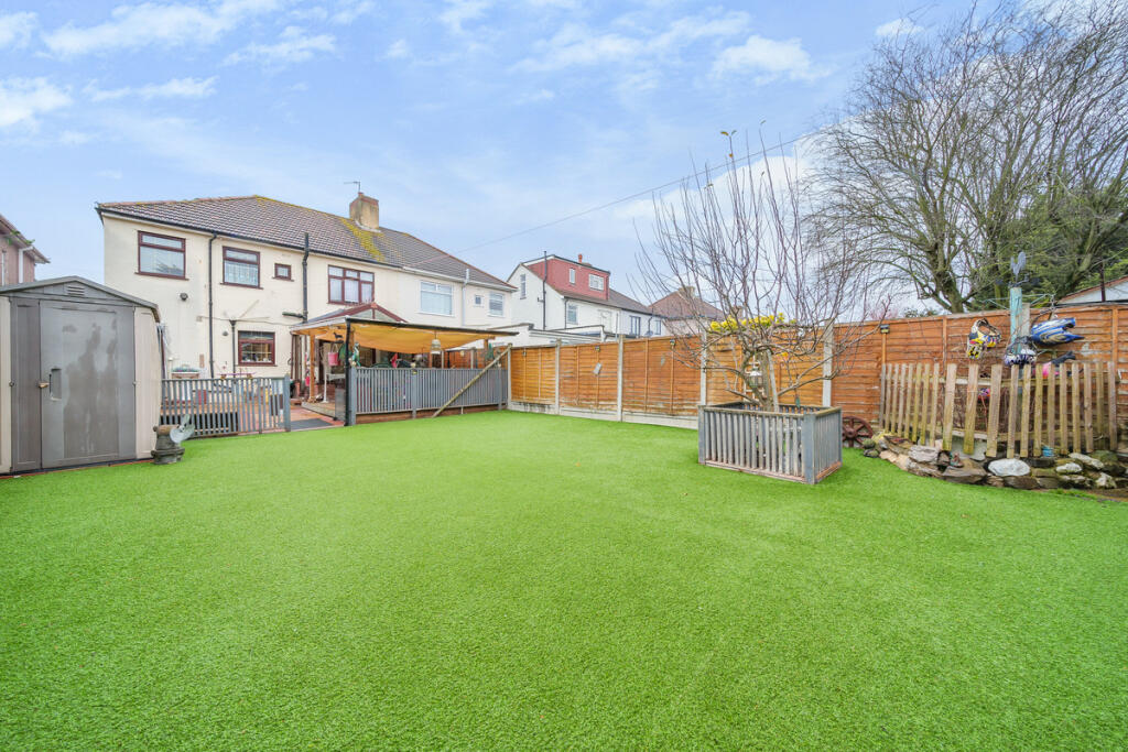 Additional image 4 of Berkeley Avenue, Bexleyheath, DA7 4UA