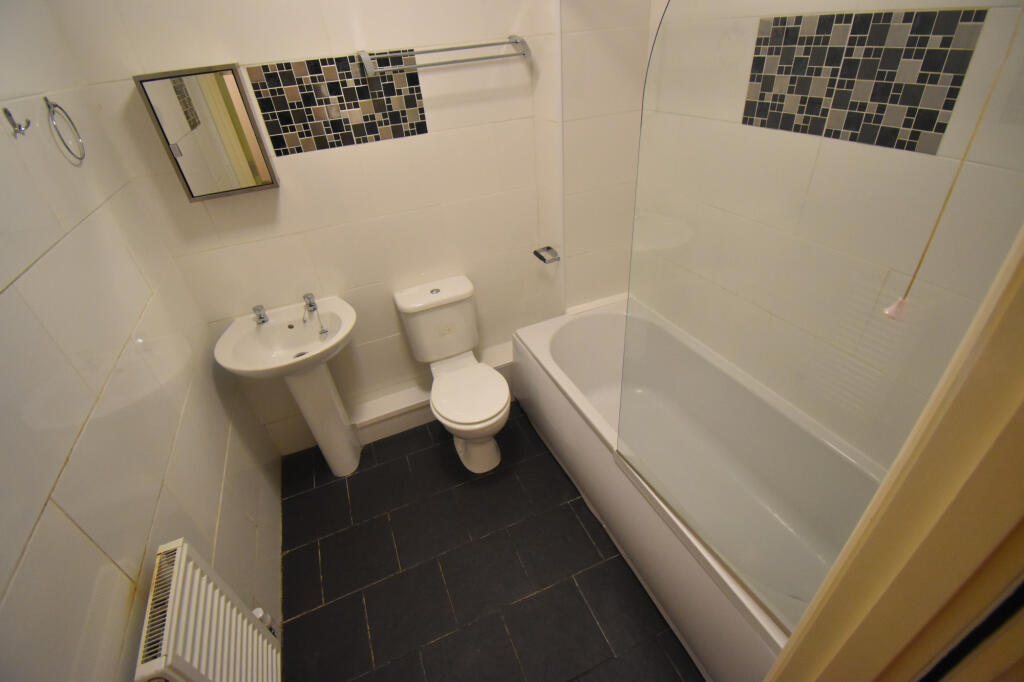 Additional image 13 of Station House, Old Warwick Road, Leamington Spa, Warwickshire, CV31