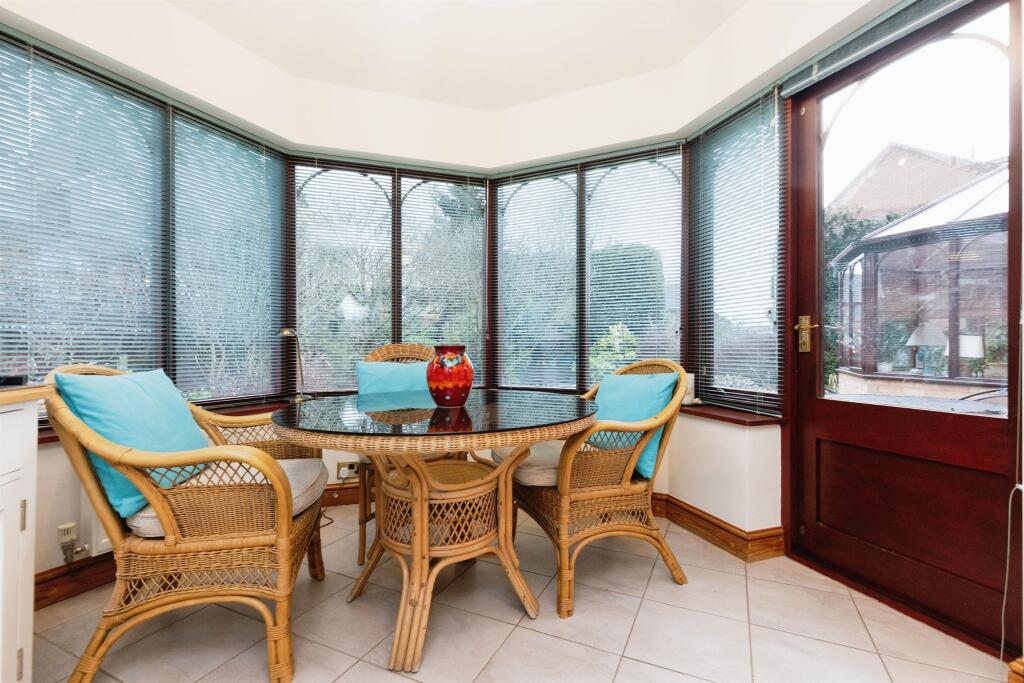 Additional image 11 of Draper Close, Kenilworth