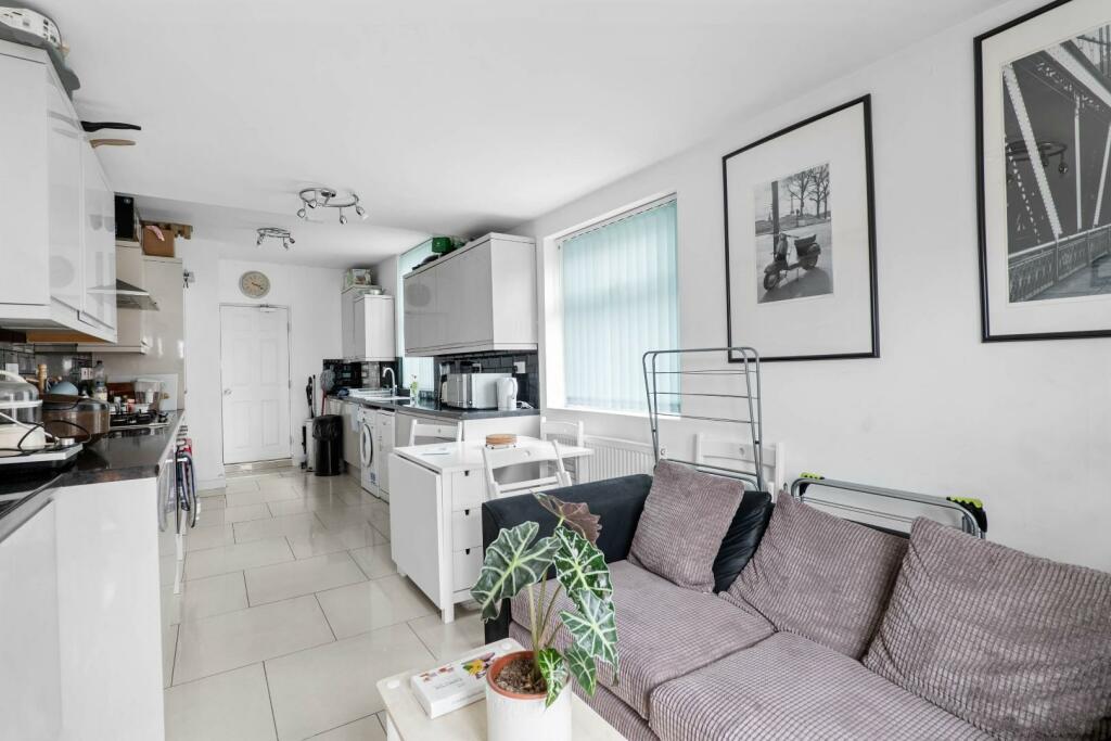 Additional image 3 of Earlsdon Avenue North, Coventry