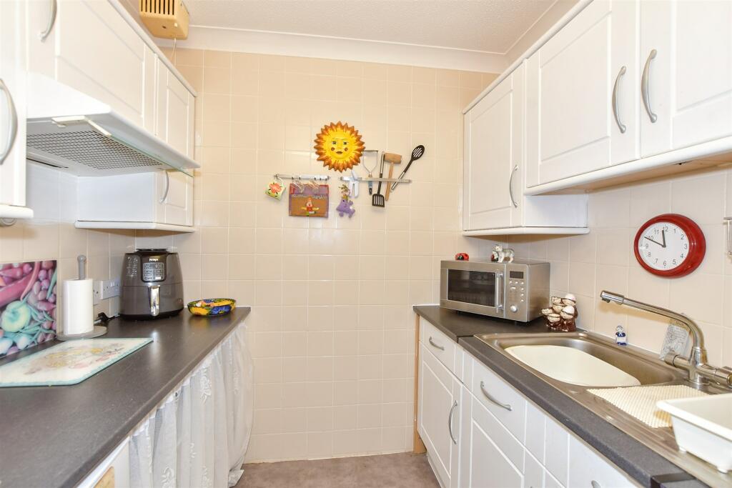 Additional image 6 of Bartholomew Street, Hythe, Kent