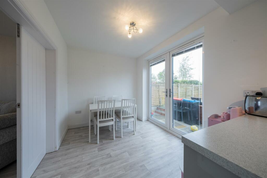 Additional image 7 of Yew Tree Drive, Barnton, Northwich