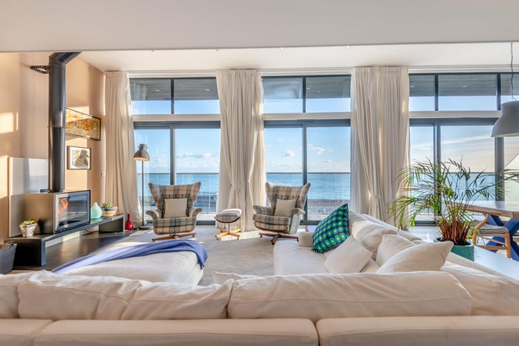 Additional image 2 of Bay, 98 St Leonards Road, Hythe, Kent