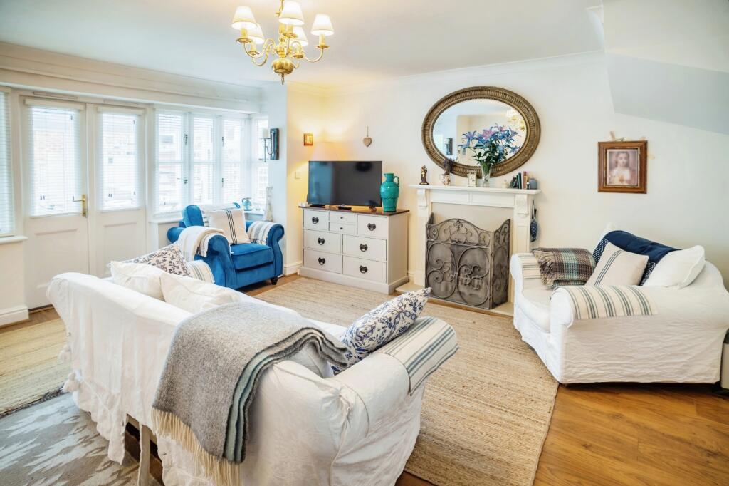 Additional image 7 of Warwick Road, Warwick, CV35