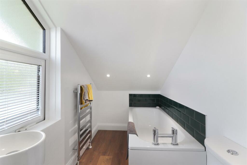 Additional image 29 of Fairlight Cross, Newbarn