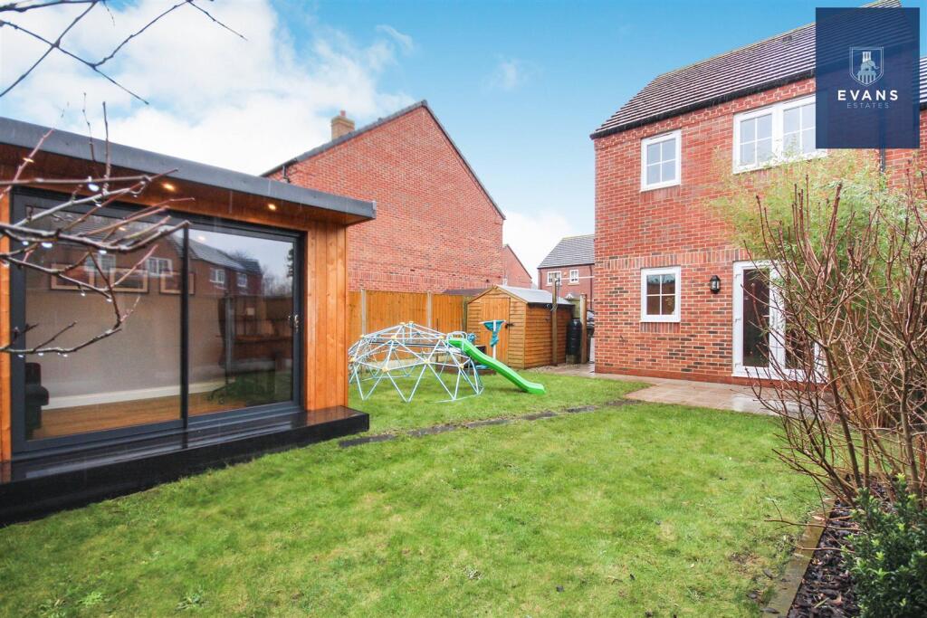 Additional image 2 of Oakwood Avenue, Willenhall, Coventry