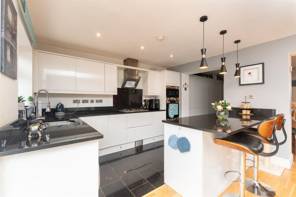 Additional image 7 of Fairford Avenue, Bexleyheath, Kent