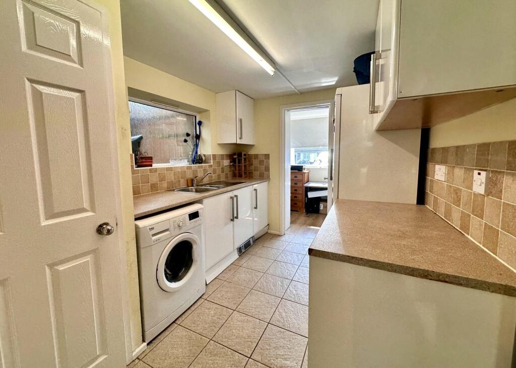 Additional image 15 of Needlers End Lane, Balsall Common, Coventry, West Midlands, CV7