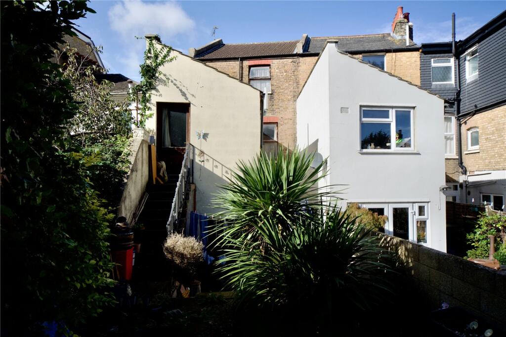 Additional image 16 of Wrotham Road, Gravesend, Kent, DA11