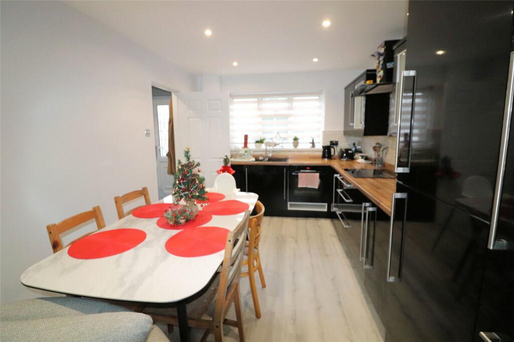 Additional image 10 of Myrtle Close, Erith, DA8