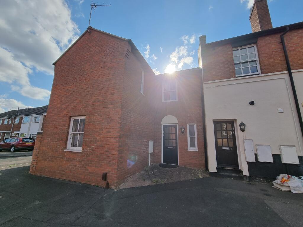 6 Princes Court, Princes Street