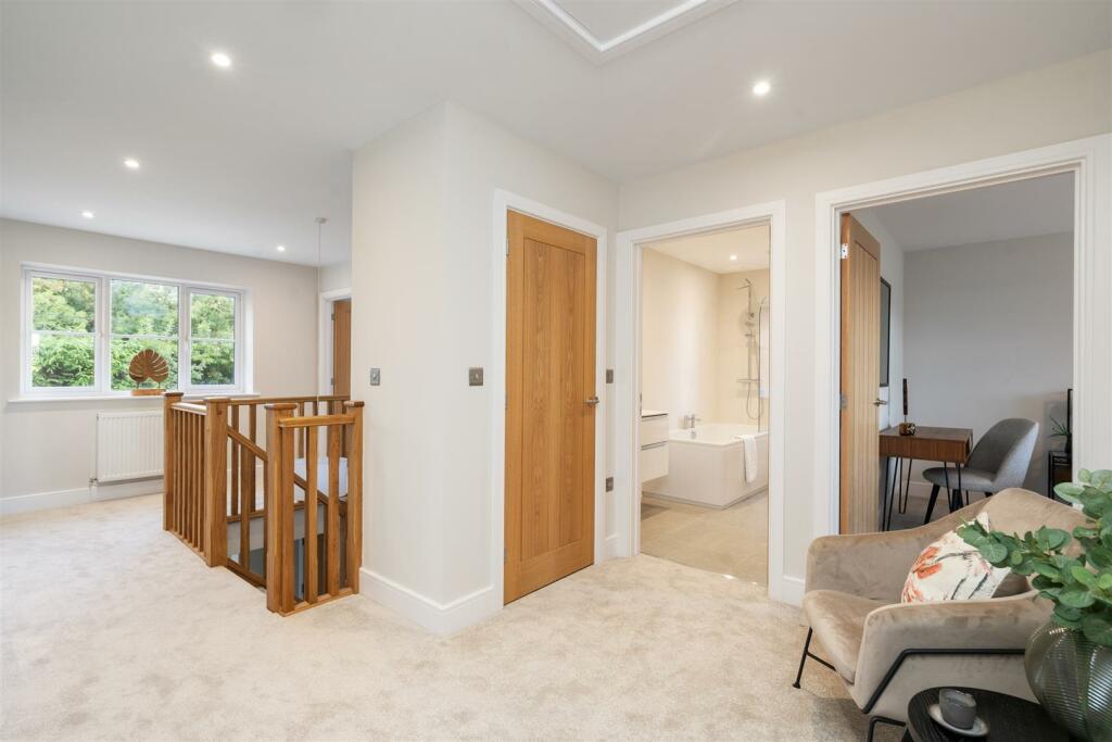 Additional image 18 of Banbury Road, Gaydon