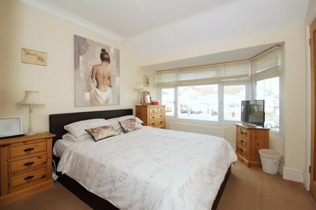 Additional image 8 of Sherwood Park Avenue, Sidcup, DA15