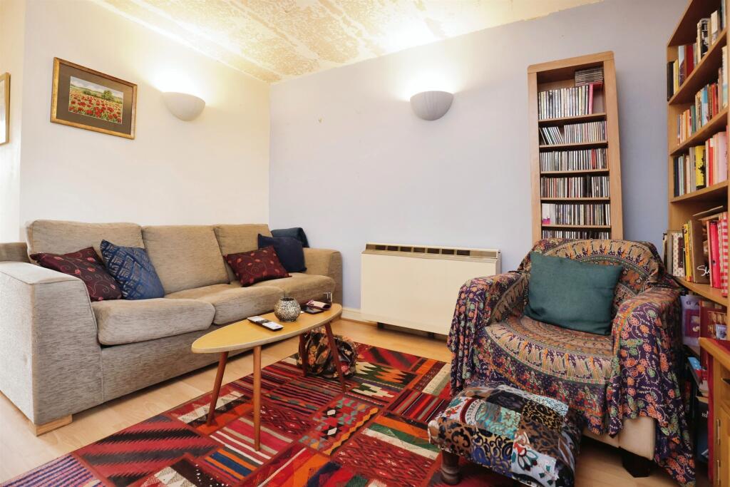 Additional image 15 of Alexandra Court, KENILWORTH