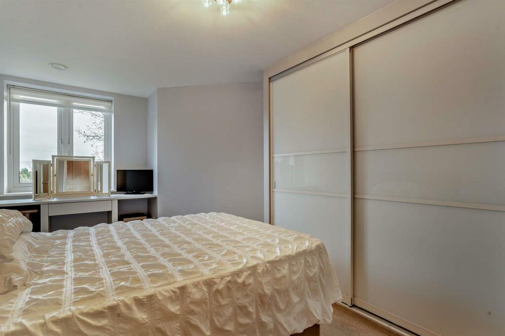 Additional image 10 of Oak Grange, Bradburns Lane, Hartford