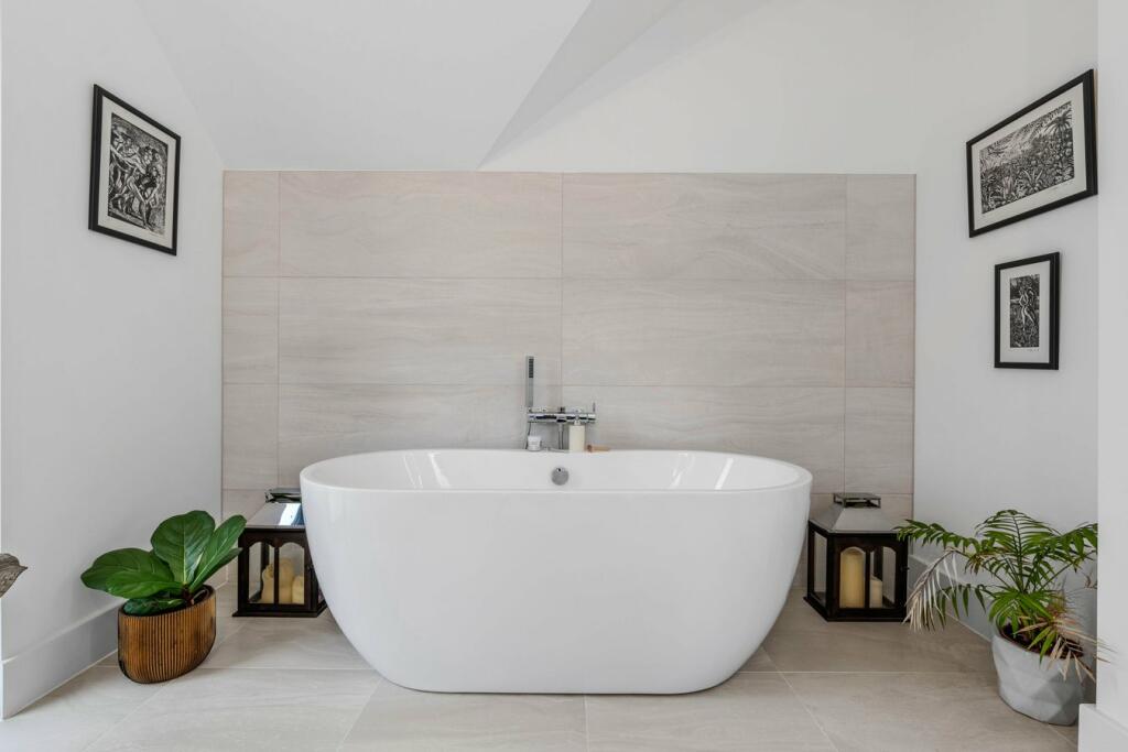 Additional image 33 of Bilton Fields Farm Lane, Rugby, CV22