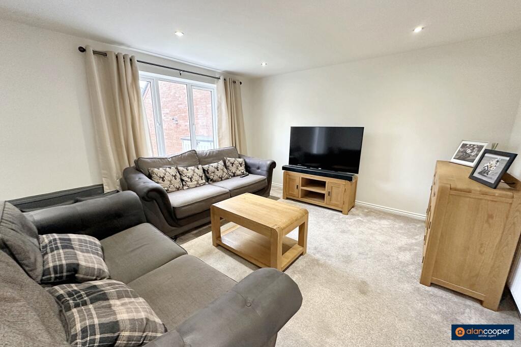 Additional image 2 of Granary Yard, Weddington, Nuneaton, CV10 0FN