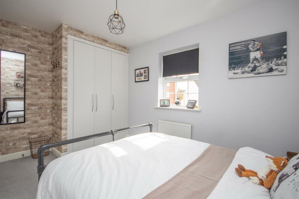 Additional image 19 of Luton Road, Church Gresley, Swadlincote