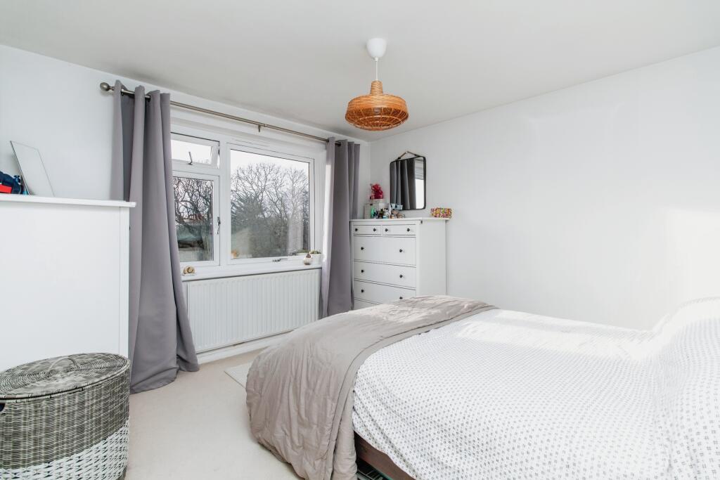 Additional image 7 of Gravel Hill Close, Bexleyheath, DA6