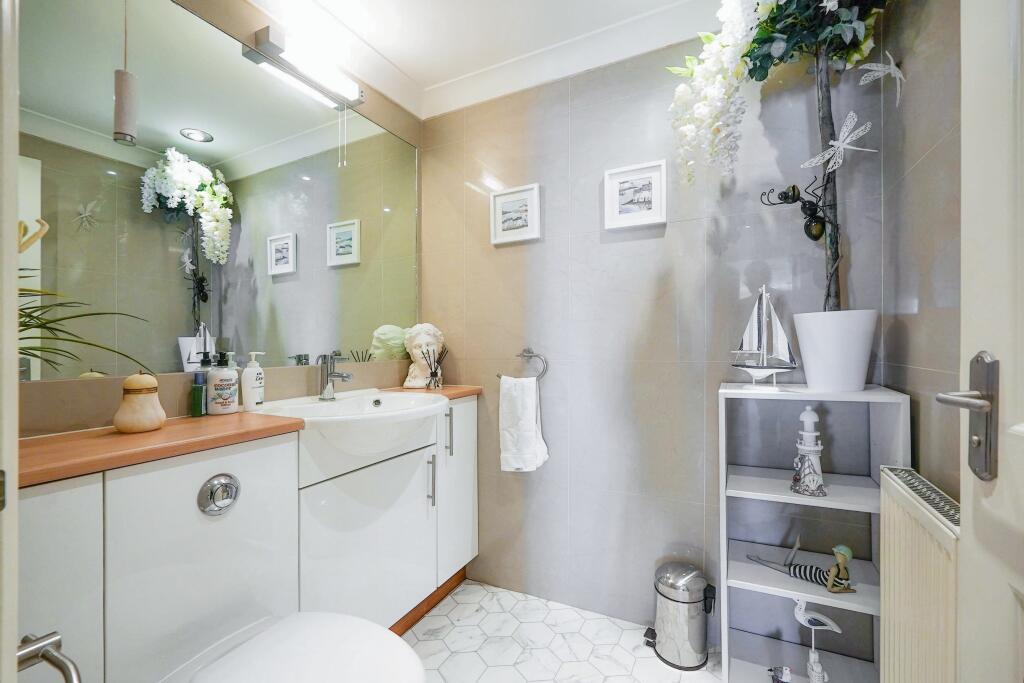 Additional image 12 of The Riviera, Sandgate, Folkestone, CT20