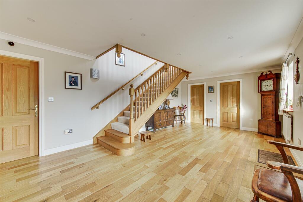 Additional image 7 of Spacious home on the exclusive Blackfirs Lane, Somerford, Congleton