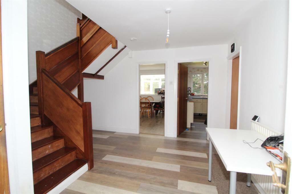 Additional image 3 of Old Mill Avenue