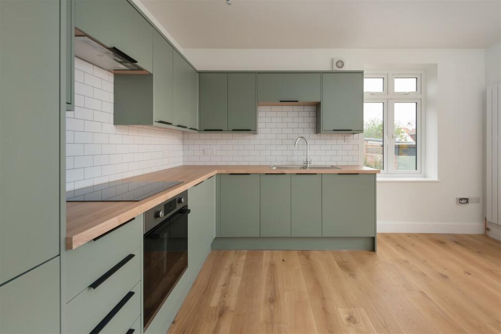 Additional image 13 of Gloucester Road, Tankerton, Whitstable