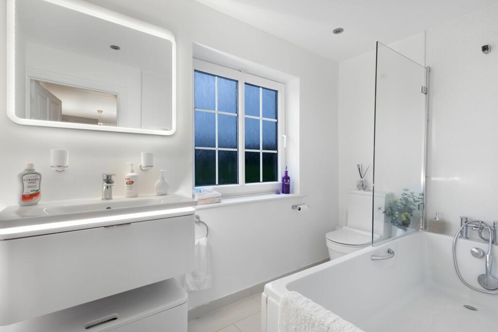 Additional image 20 of Corone Close, Folkestone, CT19