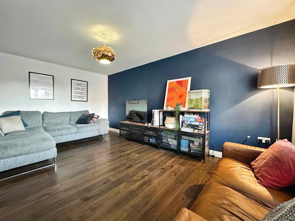 Additional image 33 of Emerson Close, Warwick