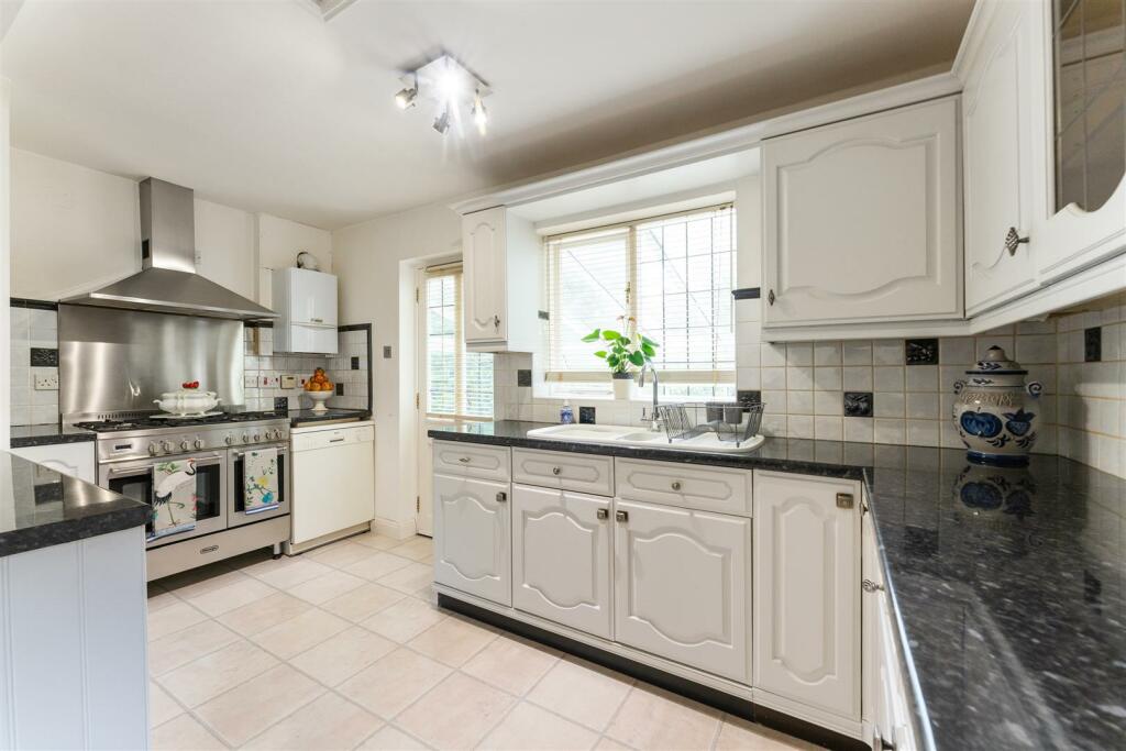 Additional image 9 of The Avenue, Rowington, Warwick