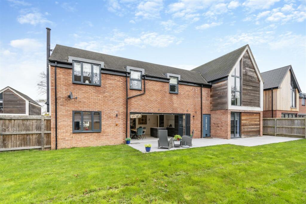 Additional image 4 of Hawcutt Drive, Caldecote