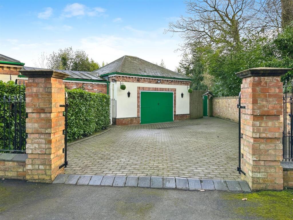 Additional image 6 of Westhill Road, Blackdown, Leamington Spa