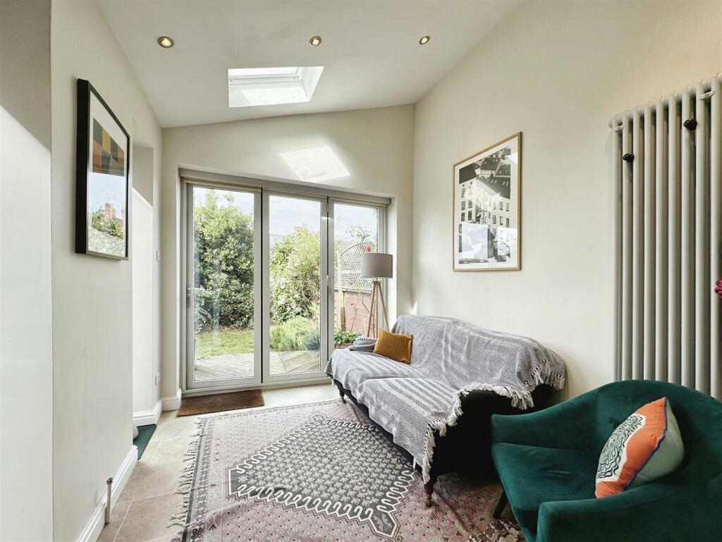 Additional image 31 of Brownlow Street, Leamington Spa