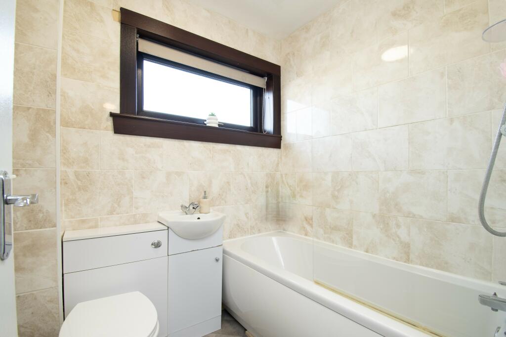 Additional image 18 of Gannochy Crescent, Montrose, DD10