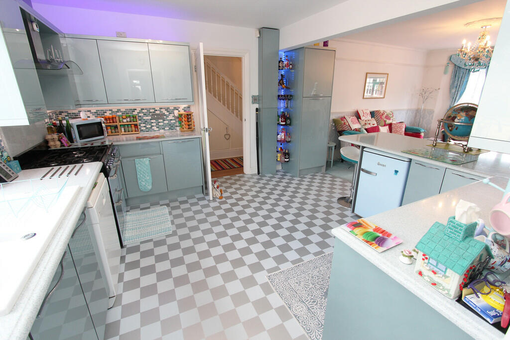 Additional image 10 of Singlewell Road, Gravesend