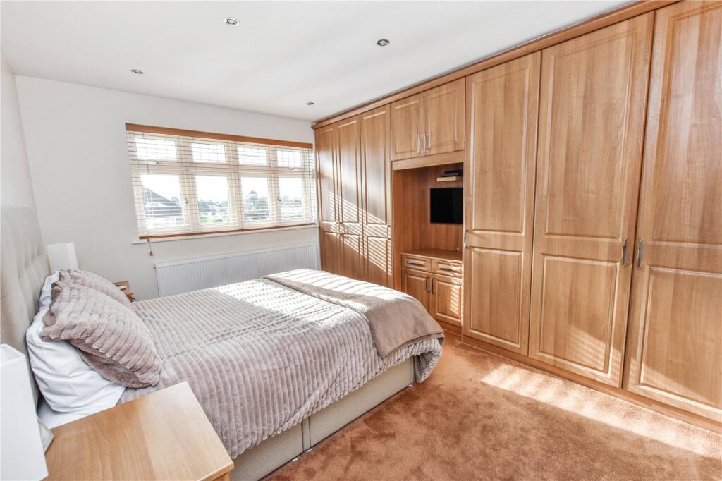 Additional image 5 of Halcot Avenue, Bexleyheath, DA6