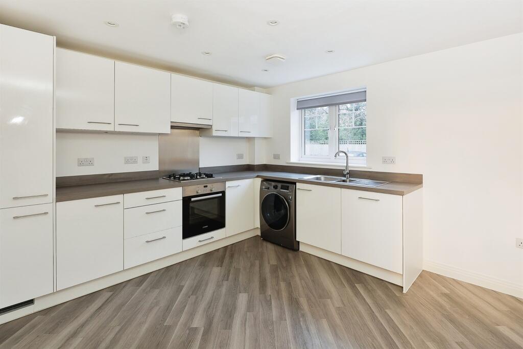 Additional image 14 of Drovers Close, Balsall Common, Coventry